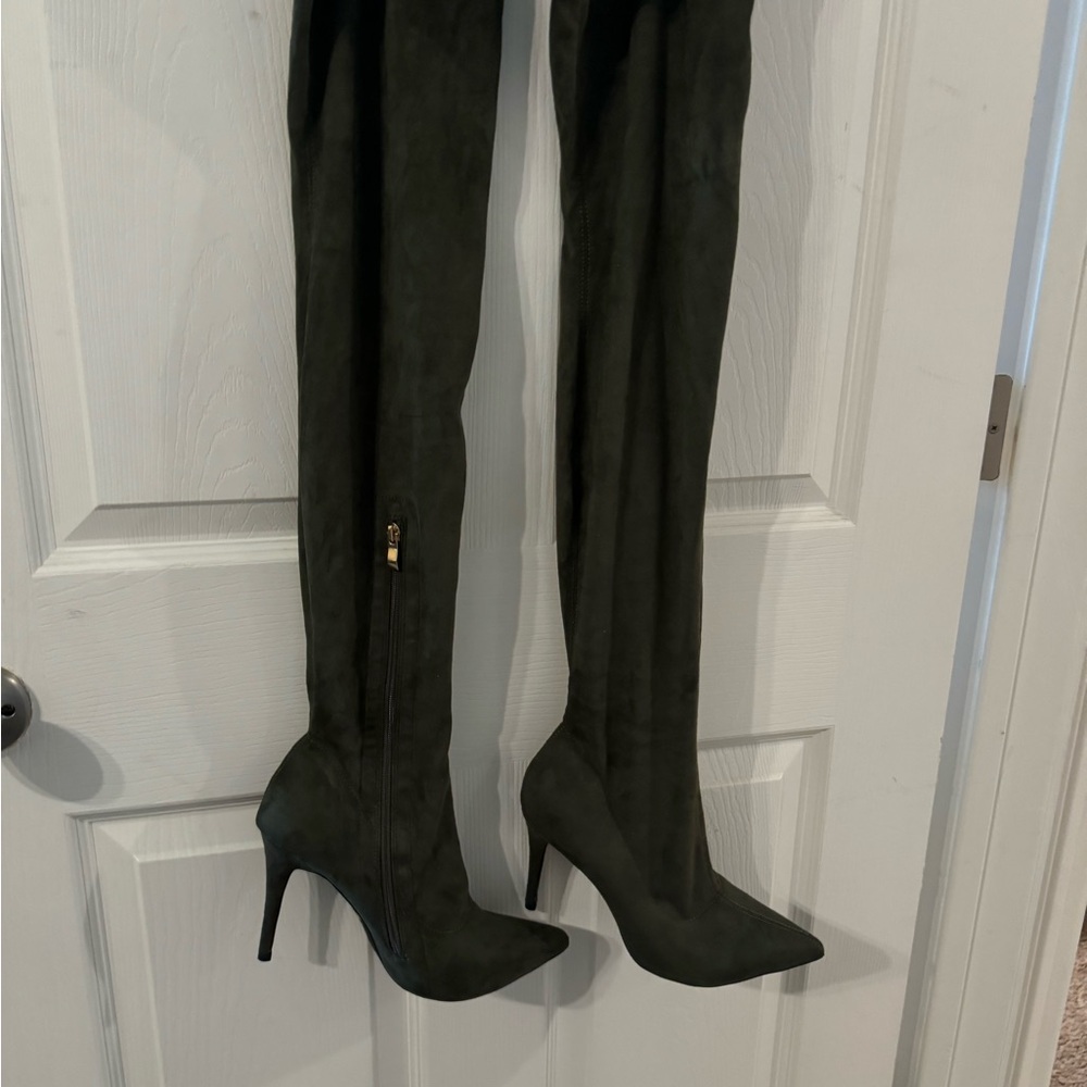 Women army green boots